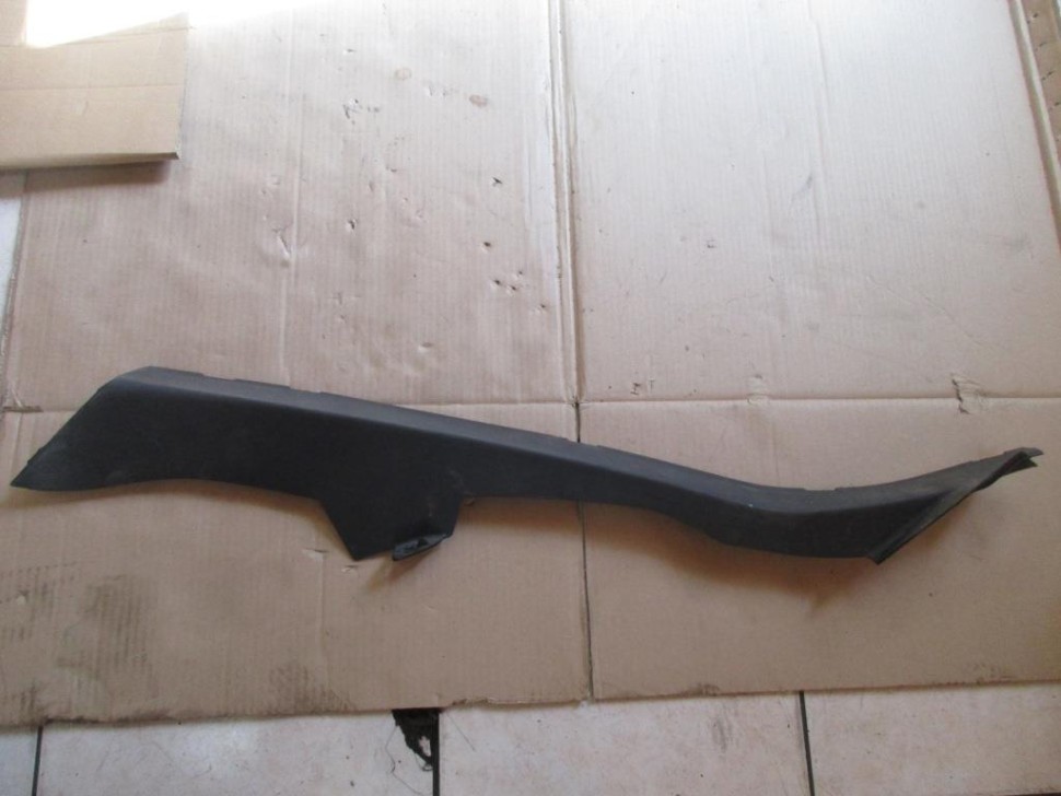 Накладка MERCEDES-BENZ C-класс W204/S204 (2006 - 2011) фото 1 — Разборка Мерседес