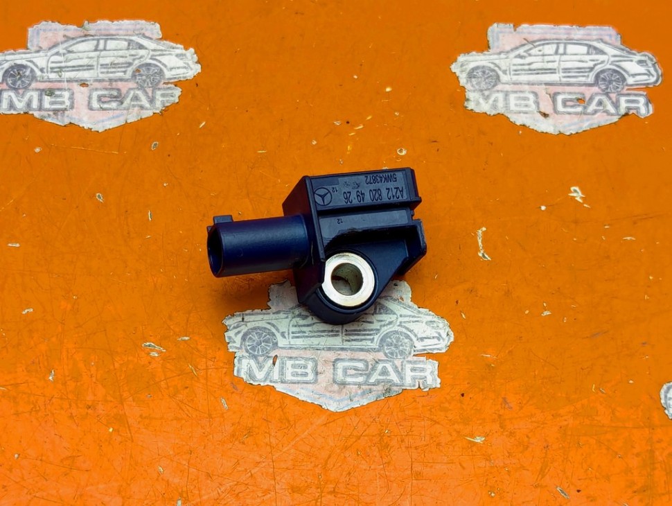Датчик удара MERCEDES-BENZ C-класс W204/S204 (2006 - 2011) фото 1 — Разборка Мерседес