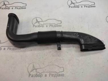 Патрубок воздушный MERCEDES-BENZ C-класс W204/S204 (2006 - 2011) — Разборка Мерседес