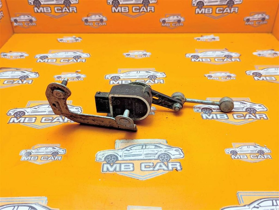 Датчик уровня пола MERCEDES-BENZ S-класс W222/C217/A217 (2013 - 2017) фото 1 &mdash; Разборка Мерседес