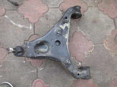 Рычаг передний нижний правый MERCEDES-BENZ Sprinter W906 (2006 - 2019) — Разборка Мерседес