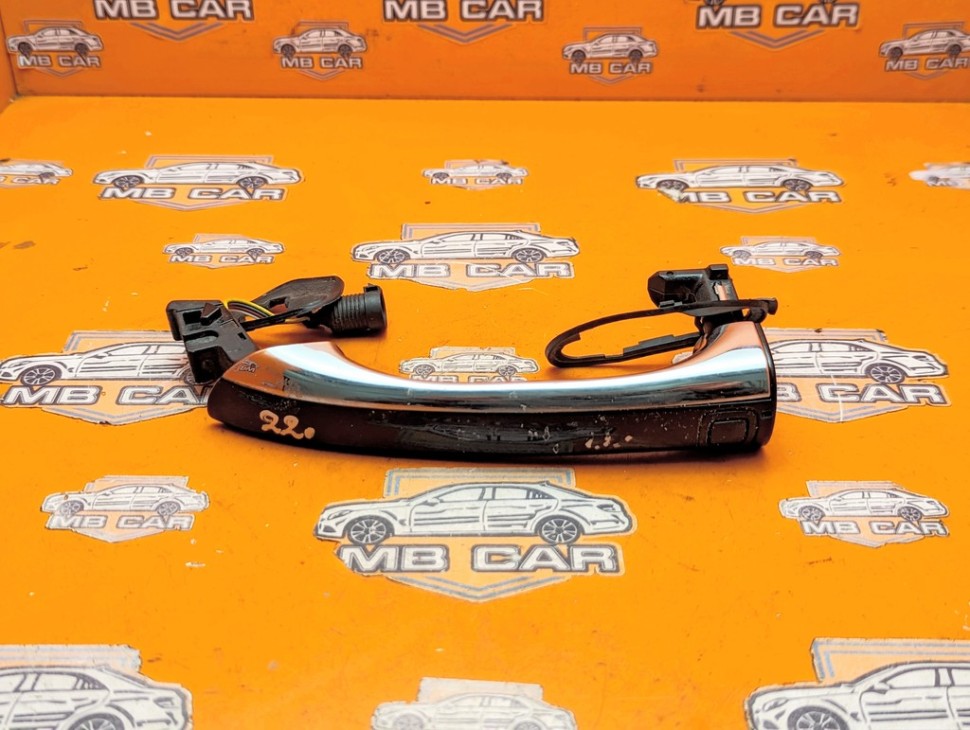 Ручка двери наружняя MERCEDES-BENZ S-класс W220 (1998 - 2005) фото 1 — Разборка Мерседес