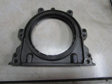 Крышка заднего сальника коленвала MERCEDES-BENZ E-класс W211/S211 (2002 - 2006) — Разборка Мерседес