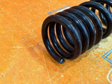 Пружина задняя MERCEDES-BENZ M-класс W164 (2005 - 2008) — Разборка Мерседес