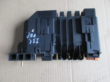 Блок предохранителей MERCEDES-BENZ S-класс W221 (2005 - 2009) — Разборка Мерседес