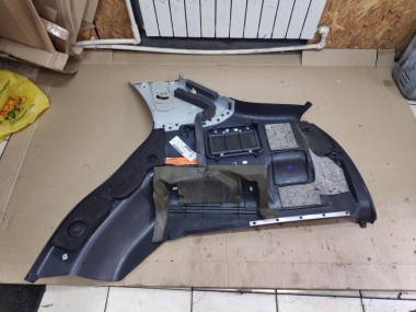 Обшивка багажника MERCEDES-BENZ M-класс W163 рестайлинг (2001 - 2005) — Разборка Мерседес