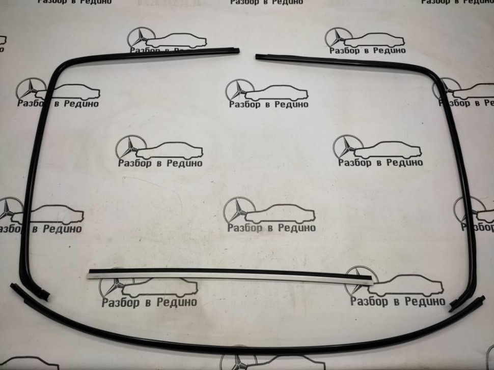 Молдинг заднего стекла MERCEDES-BENZ S-класс W220 рестайлинг (2002 - 2005) фото 1 — Разборка Мерседес