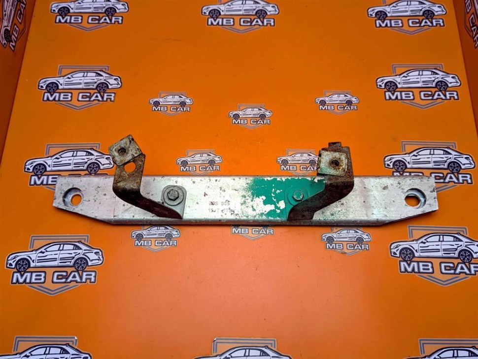 Усилитель пола MERCEDES-BENZ C-класс AMG W205/S205/C205/A205 (2014 - 2018) фото 1 — Разборка Мерседес