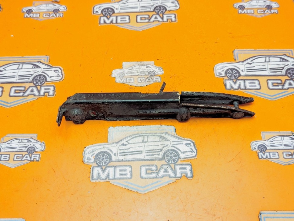 Кронштейн крепления бампера MERCEDES-BENZ S-класс W221 (2005 - 2009) фото 1 — Разборка Мерседес