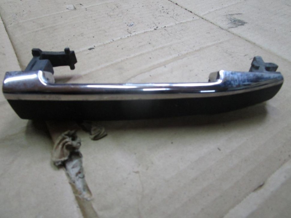 Ручка двери наружняя MERCEDES-BENZ C-класс W202/S202 (1993 - 1997) фото 1 — Разборка Мерседес