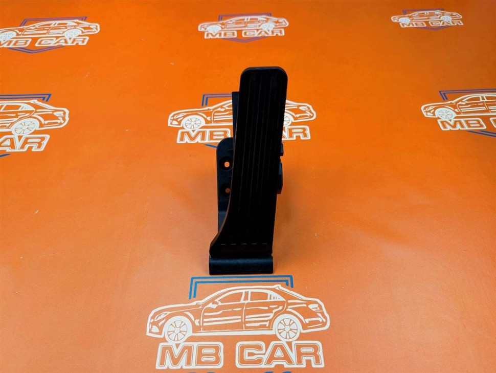 Педаль газа электронная MERCEDES-BENZ E-класс W212/S212/C207/A207 (2009 - 2013) фото 1 — Разборка Мерседес