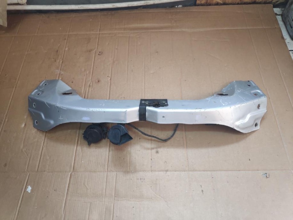 Панель телевизора верхняя MERCEDES-BENZ M-класс W163 рестайлинг (2001 - 2005) фото 1 — Разборка Мерседес