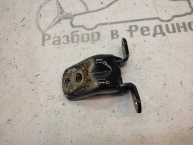 Петля двери MERCEDES-BENZ X-класс I (2017 - 2020) — Разборка Мерседес