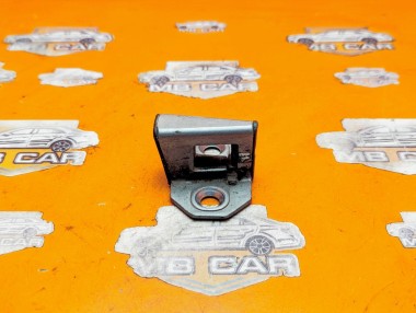 Ответная часть замка двери MERCEDES-BENZ M-класс W163 (1997 - 2001) &mdash; Разборка Мерседес