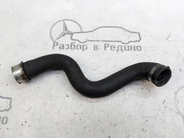 Патрубок радиатора MERCEDES-BENZ E-класс W211/S211 (2002 - 2006) — Разборка Мерседес