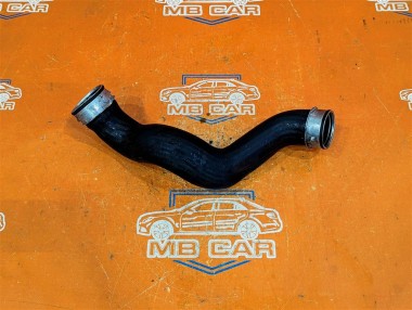 Патрубок интеркулера MERCEDES-BENZ E-класс W211/S211 (2002 - 2006) — Разборка Мерседес