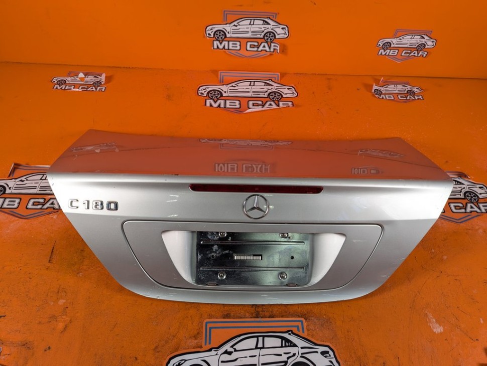 Крышка багажника MERCEDES-BENZ C-класс W203/S203/CL203 (2000 - 2004) фото 1 &mdash; Разборка Мерседес