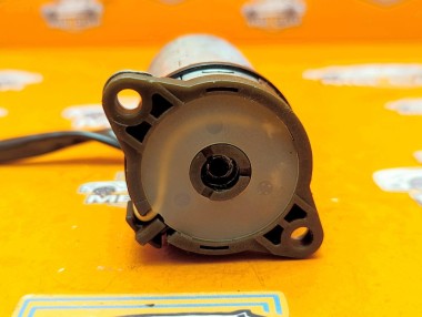 Моторчик регулировки сидений MERCEDES-BENZ E-класс W210/S210 (1995 - 1999) — Разборка Мерседес