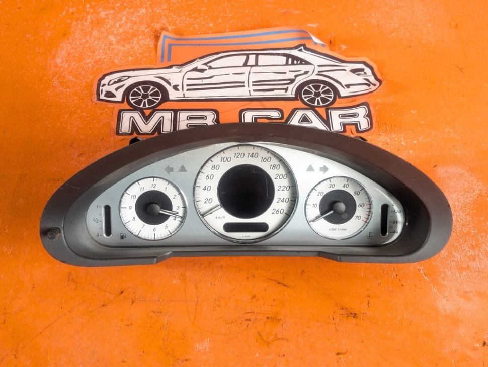 Щиток приборов MERCEDES-BENZ E-класс W211/S211 (2002 - 2006) фото 1 &mdash; Разборка Мерседес