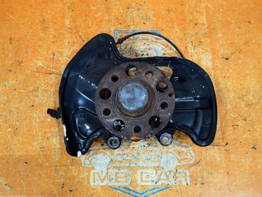 Кулак поворотный передний левый MERCEDES-BENZ C-класс W204/S204 (2006 - 2011) — Разборка Мерседес