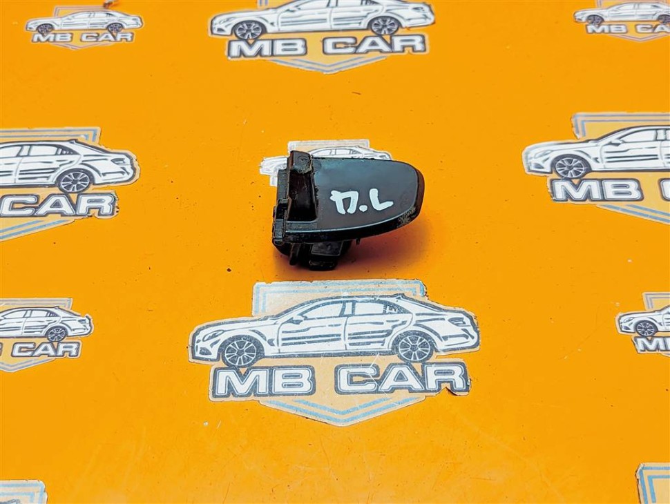 Накладка ручки двери MERCEDES-BENZ GLE-класс Coupe C292 (2015 - 2019) фото 1 — Разборка Мерседес