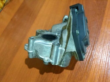 Клапан EGR MERCEDES-BENZ Sprinter W906 (2006 - 2019) — Разборка Мерседес