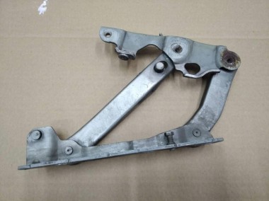 Петля капота MERCEDES-BENZ E-класс W211/S211 (2002 - 2006) — Разборка Мерседес