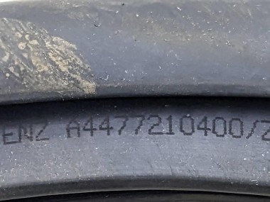 Уплотнитель дверного проема ( на кузове ) MERCEDES-BENZ V-класс W447 рестайлинг (2019 - 2025) — Разборка Мерседес