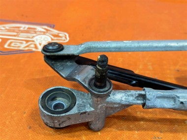 Трапеция дворников MERCEDES-BENZ R-класс W251 рестайлинг (2007 - 2010) — Разборка Мерседес