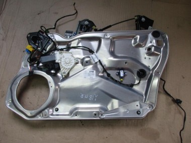 Стеклоподъемник передний правый MERCEDES-BENZ CLS-класс C218/X218 (2010 - 2014) — Разборка Мерседес