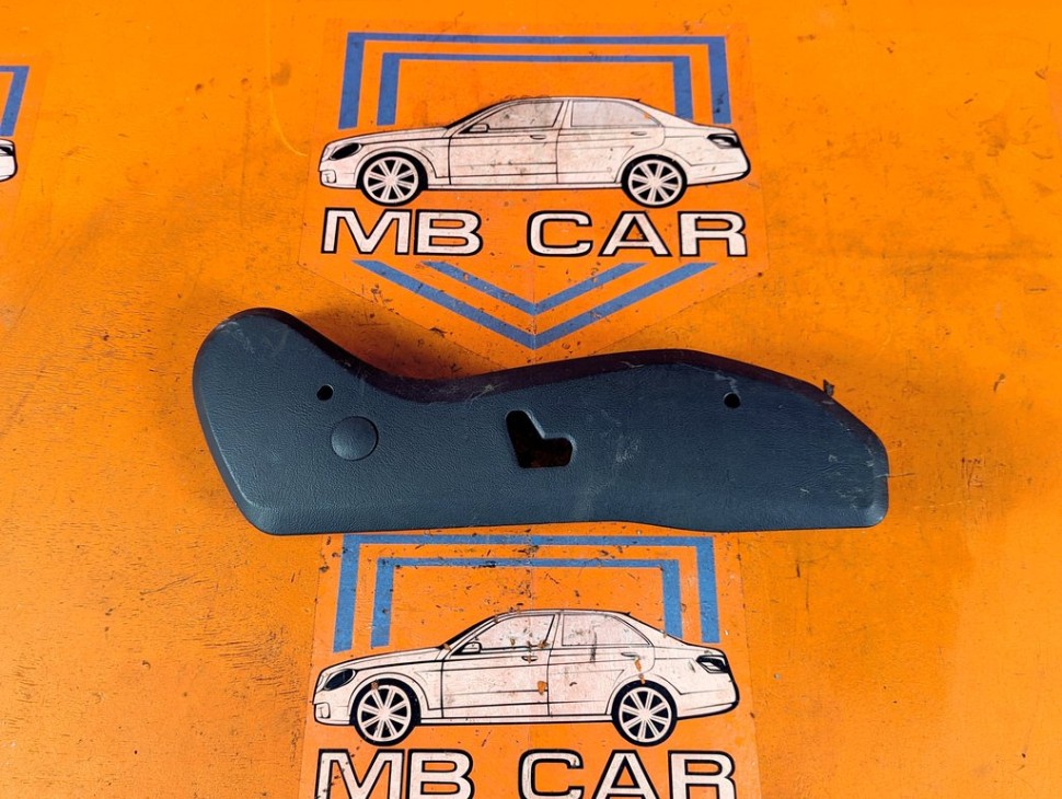 Накладка сидения MERCEDES-BENZ M-класс W163 (1997 - 2001) фото 1 &mdash; Разборка Мерседес