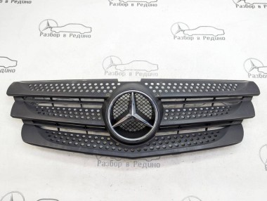 Решетка радиатора MERCEDES-BENZ V-класс W447 рестайлинг (2019 - 2025) — Разборка Мерседес