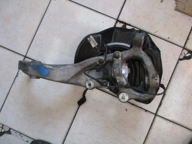 Кулак поворотный передний левый MERCEDES-BENZ S-класс W222/C217/A217 (2013 - 2017) — Разборка Мерседес