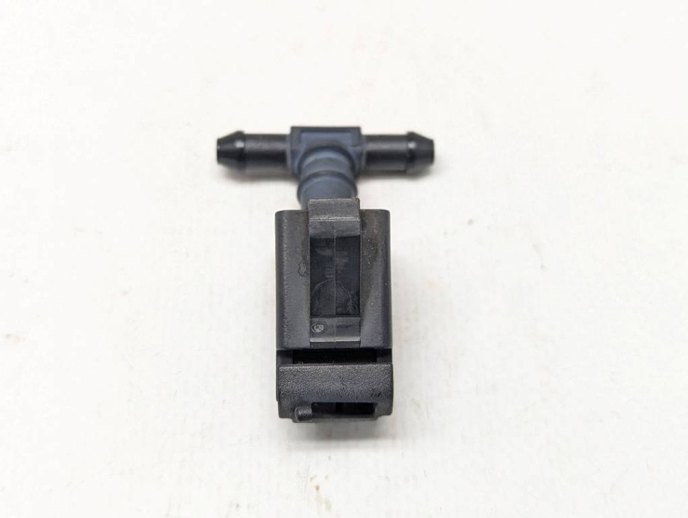 Форсунка омывателя лобового стекла MERCEDES-BENZ M-класс W164 (2005 - 2008) фото 1 — Разборка Мерседес