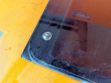 Стекло боковое MERCEDES-BENZ V-класс W638/W639 (1996 - 2003) V 220 2.1 D AT (122 л.с.) &mdash; Разборка Мерседес