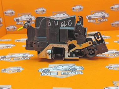 Замок двери передней правой MERCEDES-BENZ E-класс W210/S210 (1995 - 1999) — Разборка Мерседес