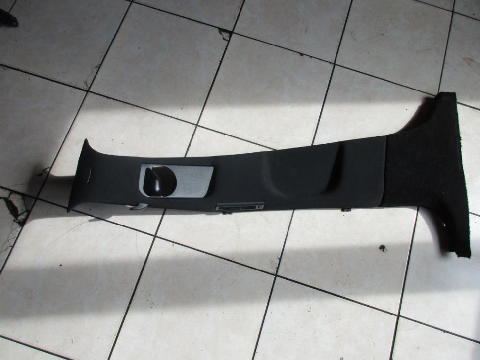 Накладка средней стойки MERCEDES-BENZ S-класс W221 (2005 - 2009) фото 1 — Разборка Мерседес