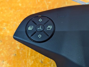 Подушка безопасности в руль MERCEDES-BENZ M-класс AMG W164 рестайлинг (2008 - 2011) — Разборка Мерседес