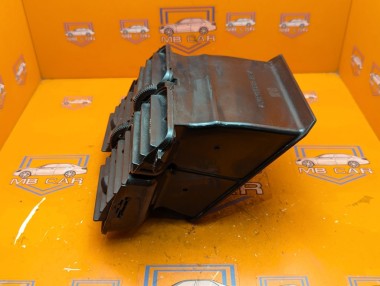 Воздуховод центральный MERCEDES-BENZ V-класс W638/W639 (1996 - 2003) V 220 2.1 D AT (122 л.с.) &mdash; Разборка Мерседес