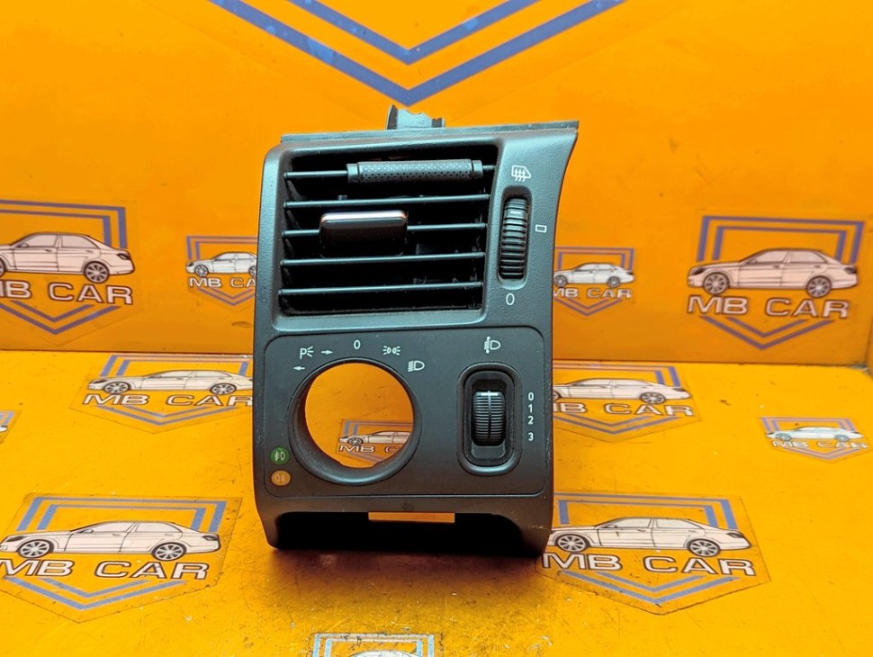 Воздуховод MERCEDES-BENZ E-класс W210/S210 рестайлинг (1999 - 2003) E 200 2.0 MT (163 л.с.) фото 1 &mdash; Разборка Мерседес