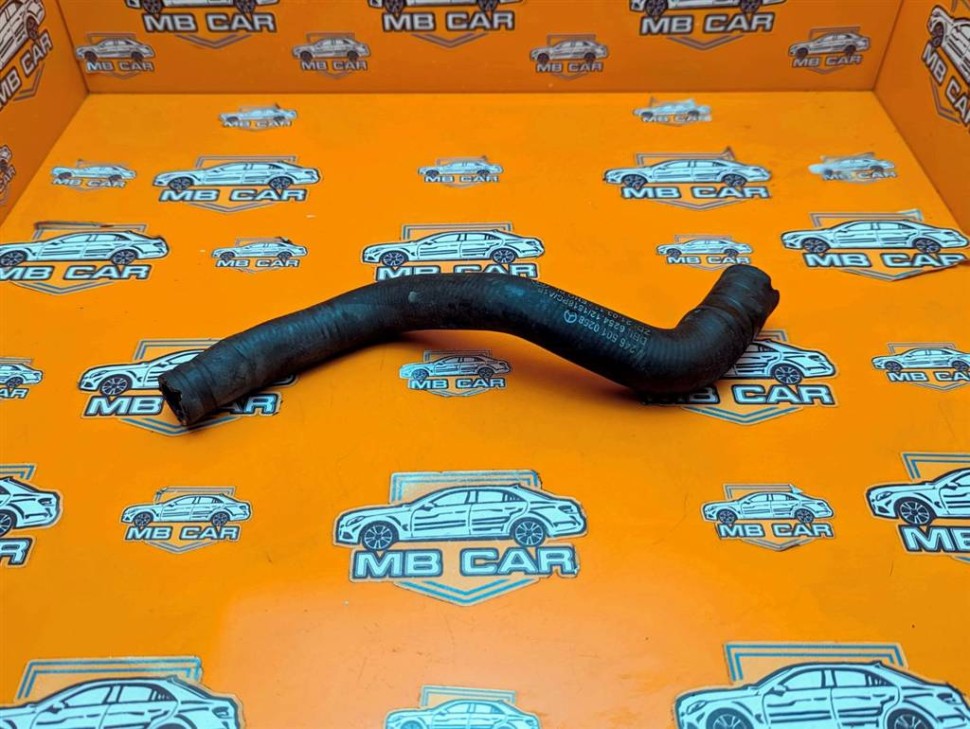 Патрубок ОЖ MERCEDES-BENZ A-класс W176 (2012 - 2015) фото 1 — Разборка Мерседес