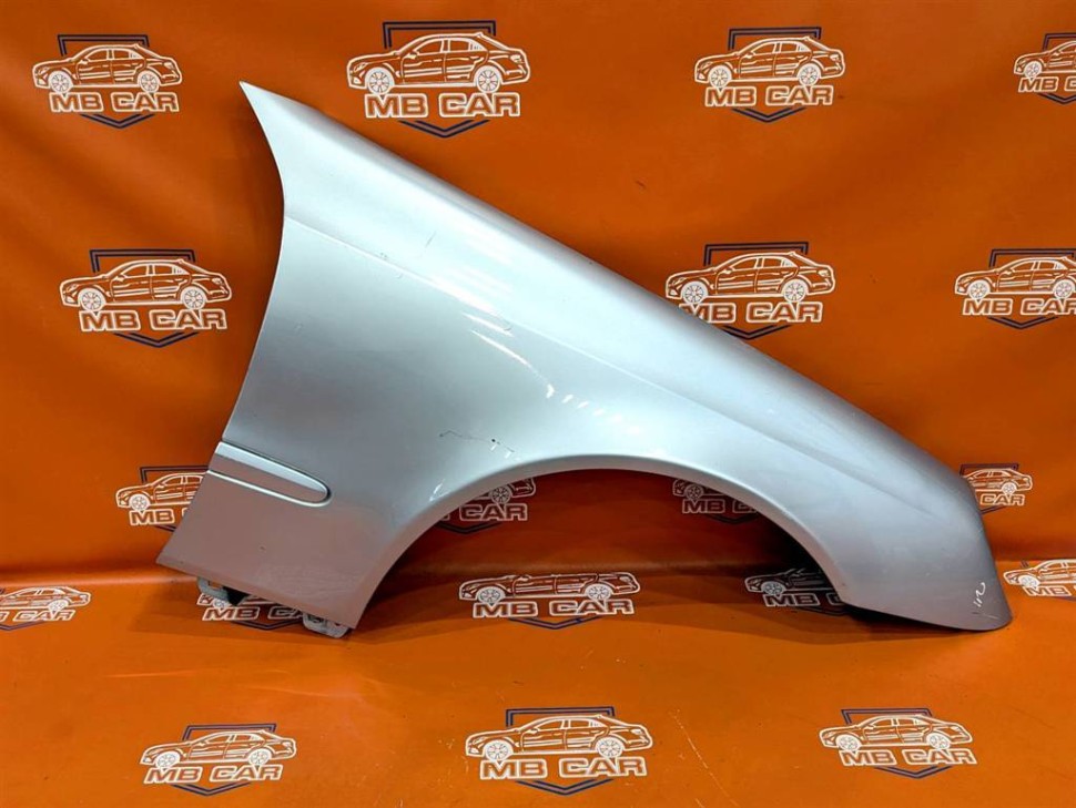 Крыло переднее правое MERCEDES-BENZ E-класс W211/S211 (2002 - 2006) фото 1 — Разборка Мерседес