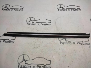 Молдинг заднего стекла MERCEDES-BENZ R-класс W251 (2005 - 2007) — Разборка Мерседес