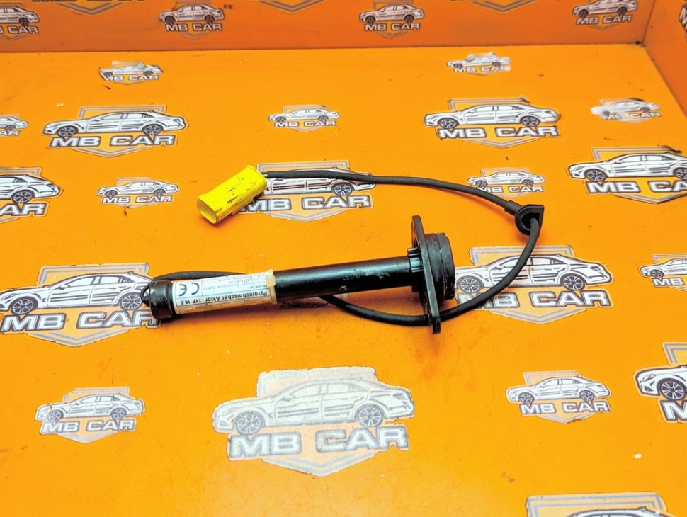 Пиропатрон капота MERCEDES-BENZ C-класс W205/S205/C205/A205 (2014 - 2018) фото 1 — Разборка Мерседес