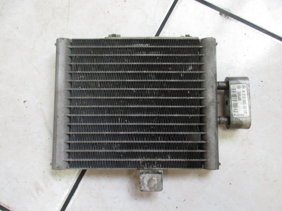 Радиатор масляный MERCEDES-BENZ S-класс W220 (1998 - 2005) фото 1 — Разборка Мерседес