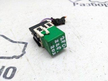 Реле многоцелевое MERCEDES-BENZ C-класс W203/S203/CL203 (2000 - 2004) — Разборка Мерседес