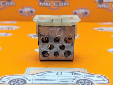 Реле моторчика печки MERCEDES-BENZ A-класс W168 (1997 - 2001) — Разборка Мерседес