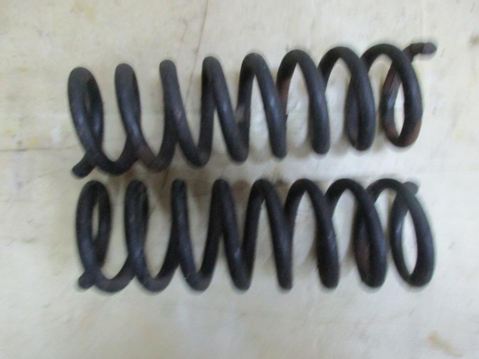 Пружина задняя MERCEDES-BENZ C-класс W203/S203/CL203 (2000 - 2004) фото 1 — Разборка Мерседес