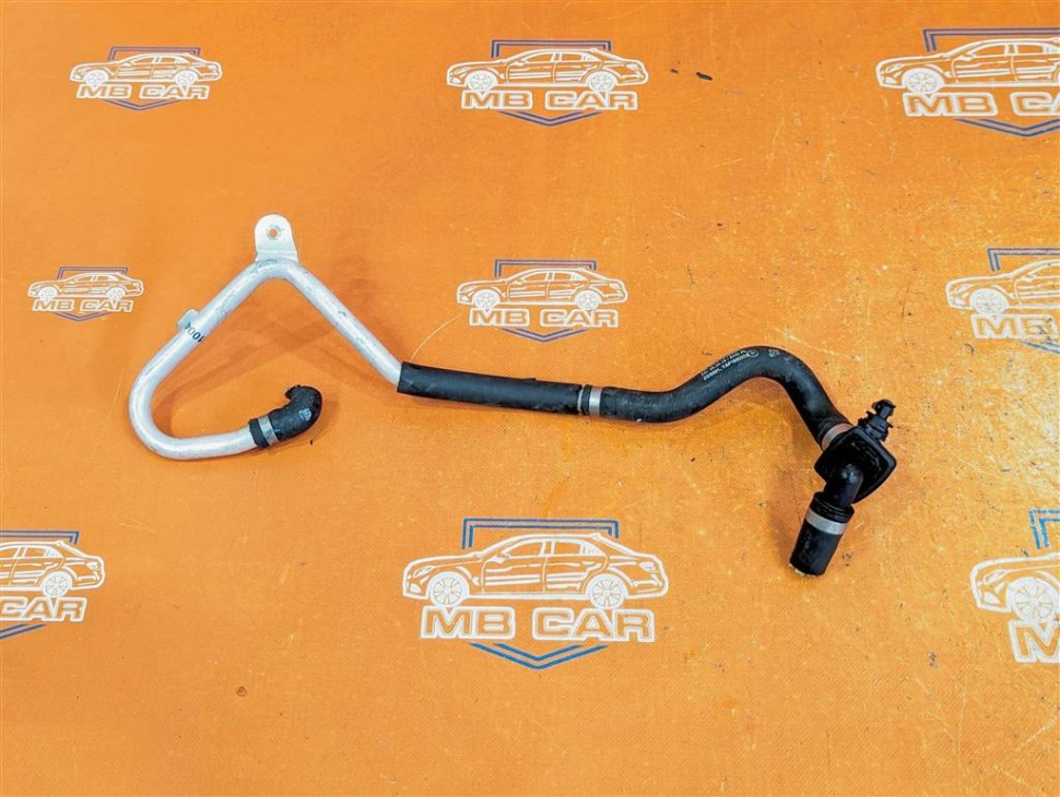 Патрубок ОЖ MERCEDES-BENZ E-класс W213/S213/C238/A238 (2016 - 2021) фото 1 — Разборка Мерседес