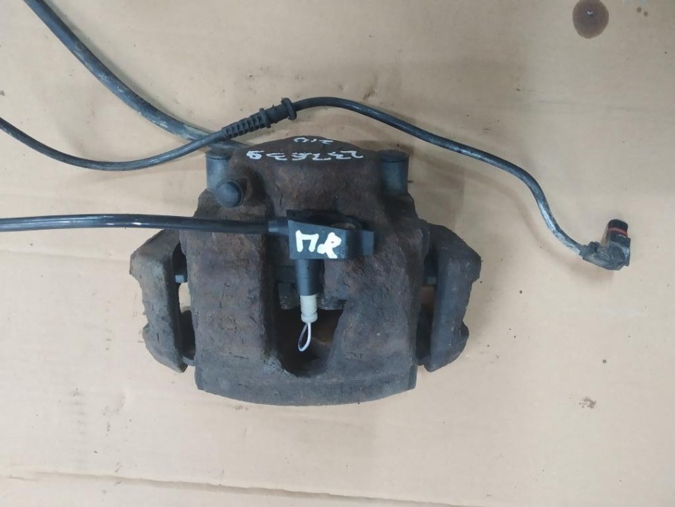 Суппорт передний правый MERCEDES-BENZ E-класс W210/S210 рестайлинг (1999 - 2003) фото 1 — Разборка Мерседес